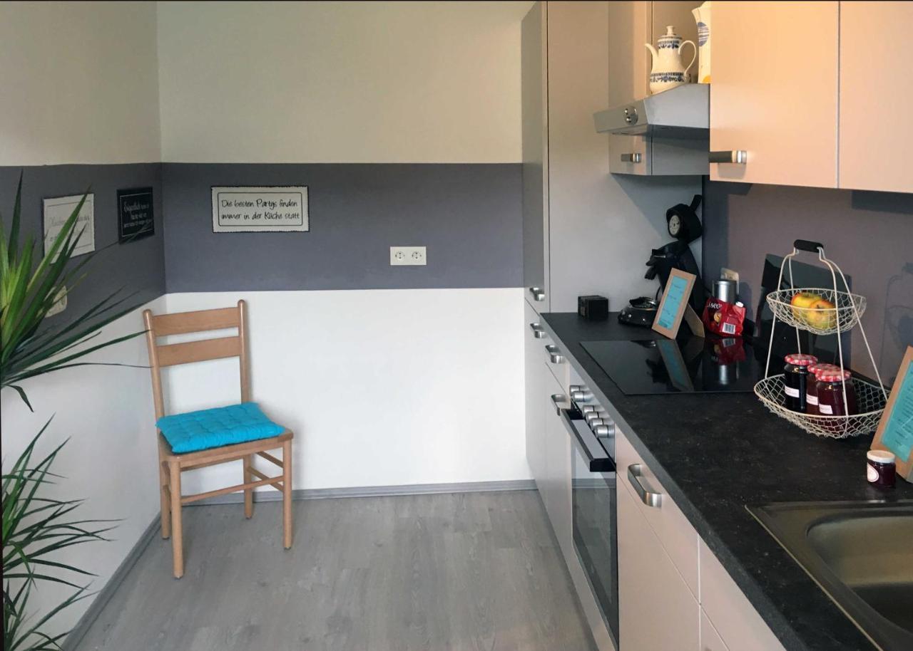 Ferienwohnung Im Paradies Momlingen Exteriör bild